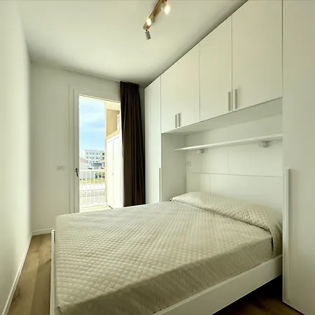 Wave Island - Carraro Immobiliare Jesolo- Family Apartman *