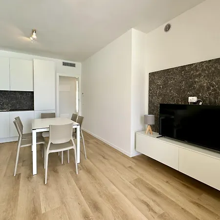 Wave Island - Carraro Immobiliare Jesolo- Family Apartman
