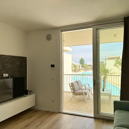 Wave Island - Carraro Immobiliare Jesolo- Family Apartman Lido di Jesolo