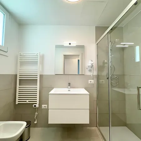 Wave Island - Carraro Immobiliare Jesolo- Family Apartman Lido di Jesolo