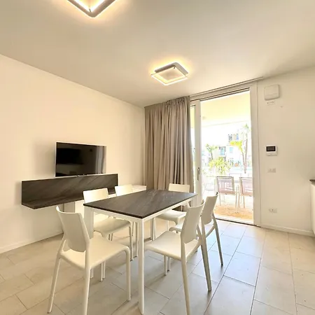Apartman Wave Island - Carraro Immobiliare Jesolo- Family *