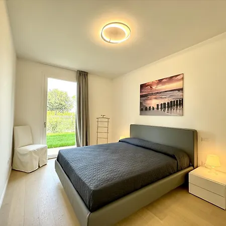 Wave Island - Carraro Immobiliare Jesolo- Family Apartment Lido di Jesolo